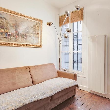 Comfortable Flat In The Middle Of Paris Exterior photo