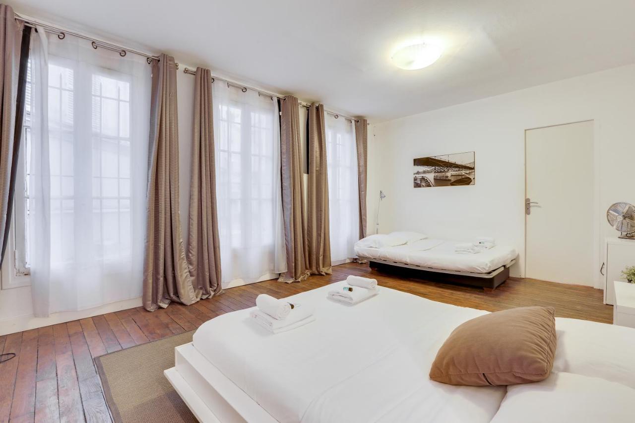 Comfortable Flat In The Middle Of Paris Exterior photo